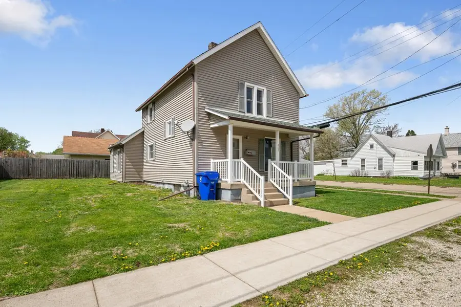 825 N Burr Street, Kewanee, IL 61443 - #2