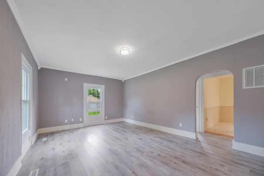 701 S Embarras Avenue, Tuscola, IL 61953 - #3