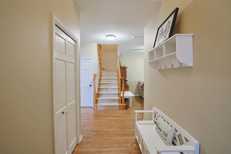 1N069 Mission Court, Winfield, IL 60190 - #3