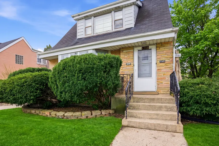 1216 N Northwest Highway, Park Ridge, IL 60068 - #2