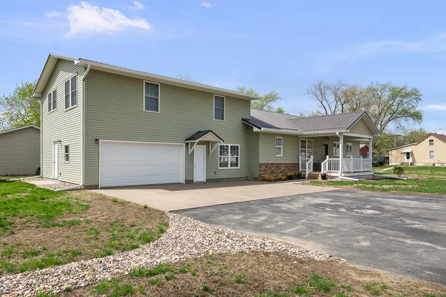 317 S. Walnut Street, Wilton, IA 52778 - #3