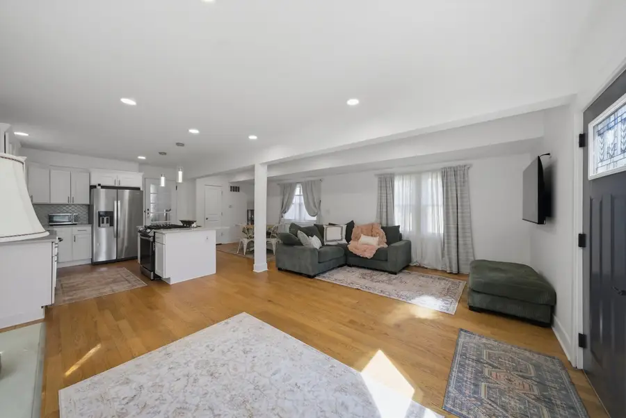 4636 Custer Avenue, Brookfield, IL 60513 - #3