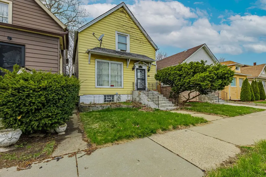 7526 S Merrill Avenue, Chicago, IL 60649 - #3