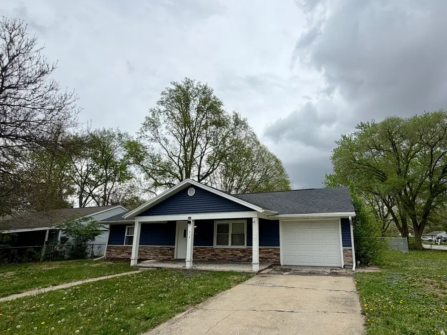 414 S Glenn Drive, Urbana, IL 61802 - #3
