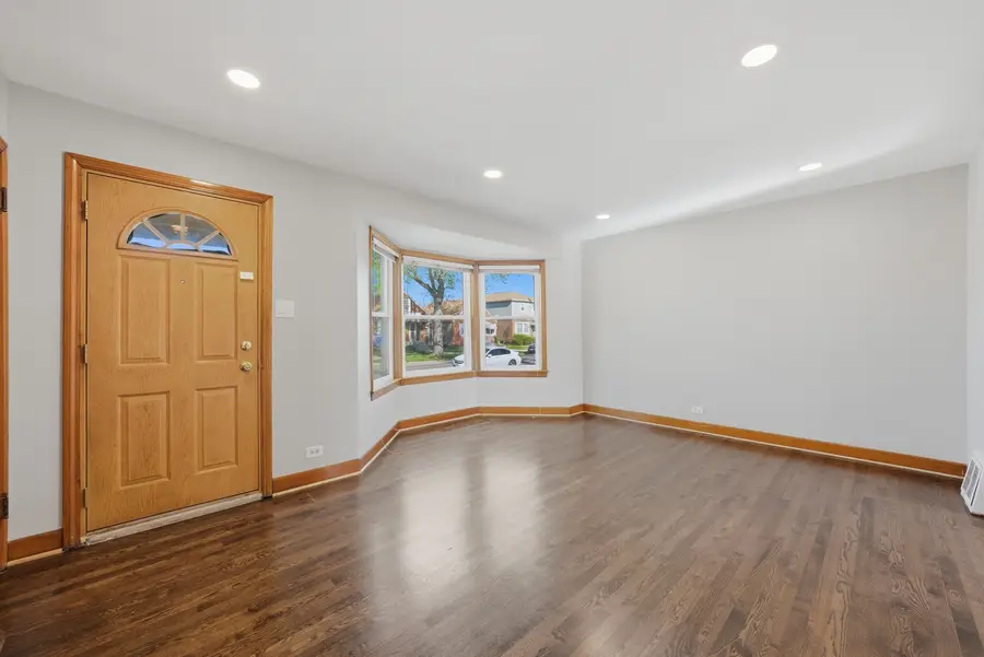 5127 S Hamlin Avenue, Chicago, IL 60632 - #2