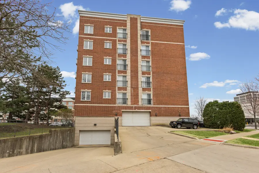 Address Withheld By Seller, Palatine, IL 60074 - #3