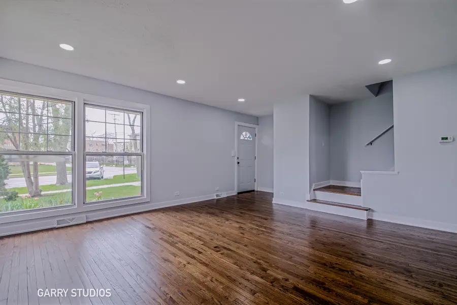 1212 N Wheeling Road, Mount Prospect, IL 60056 - #3