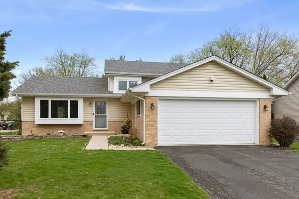 322 Hickory Oaks Drive, Bolingbrook, IL 60490
