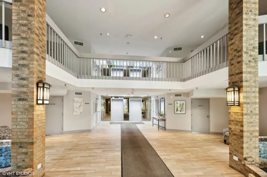 Address Withheld By Seller, Northbrook, IL 60062 - #2