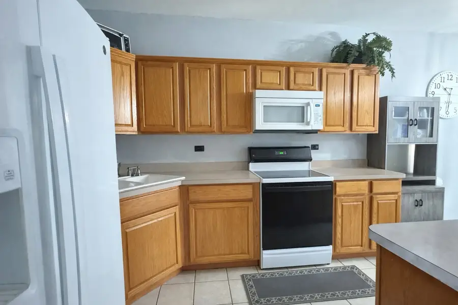 144 Hidden Pond Circle, Aurora, IL 60504 - #3