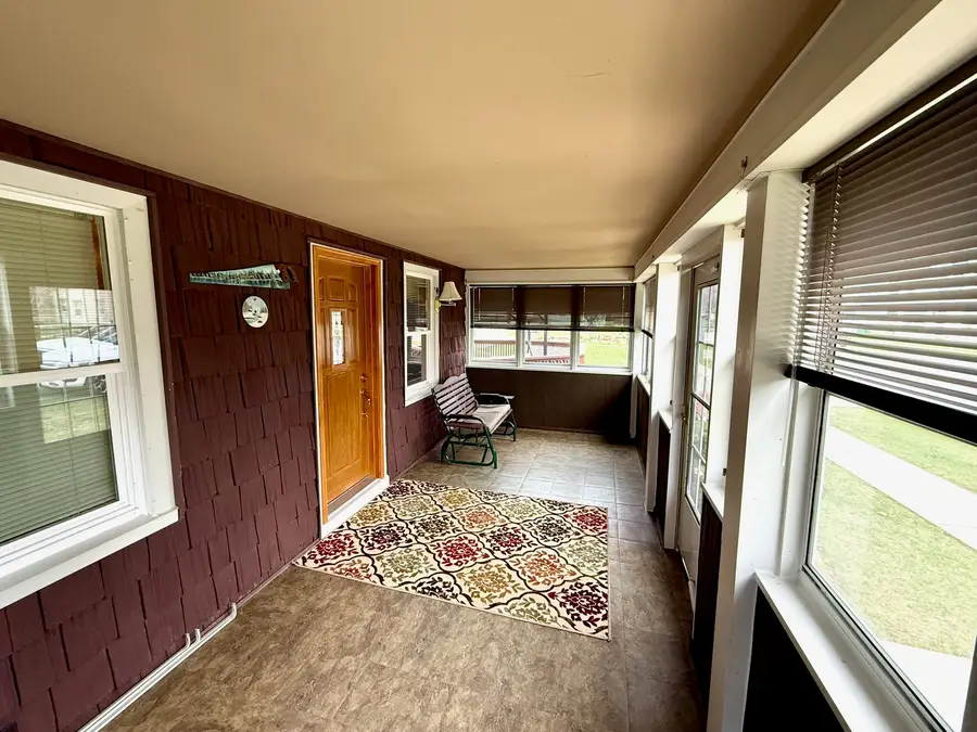 224 E South Street, Franklin Grove, IL 61031 - #3