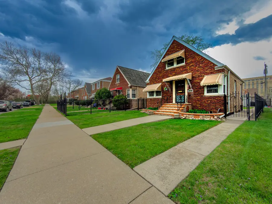 7328 S Albany Avenue, Chicago, IL 60629 - #2