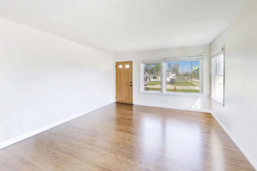 1789 Farwell Avenue, Des Plaines, IL 60018 - #3