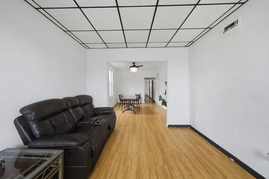 3828 S Honore Street, Chicago, IL 60609 - #2