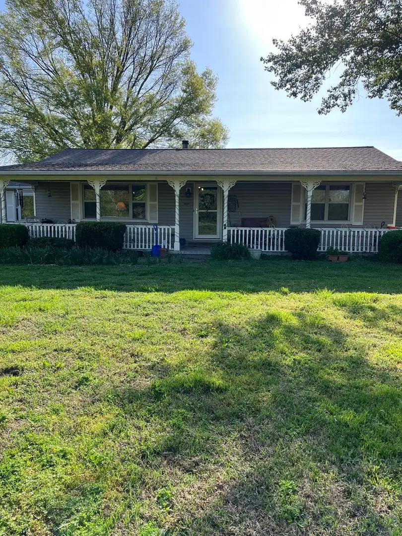 17376 Garrett Road, Johnston City, IL 62951 - #1