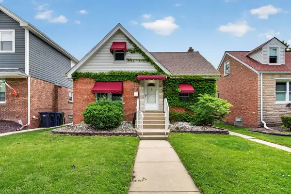 10029 S Trumbull Avenue, Evergreen Park, IL 60805