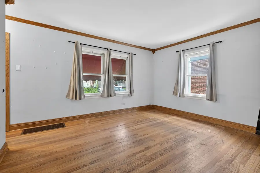 10029 S Trumbull Avenue, Evergreen Park, IL 60805 - #3