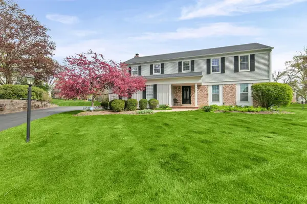 995 Georgetowne Lane, Barrington, IL 60010