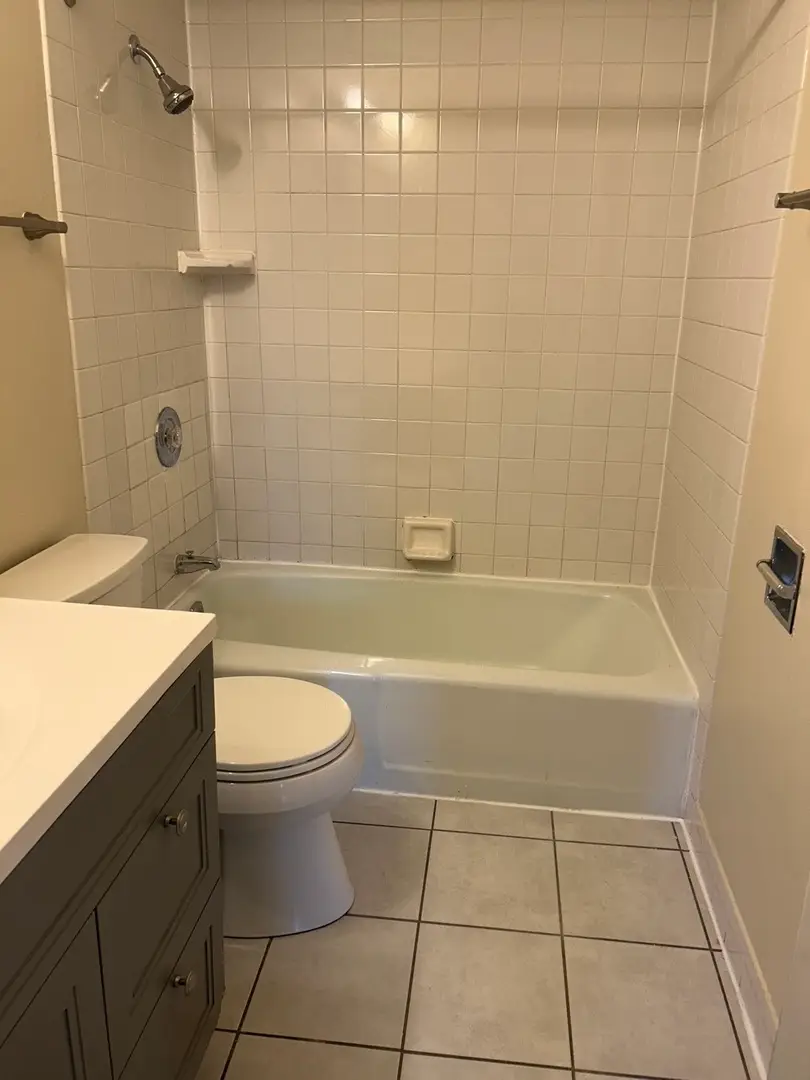 Address Withheld By Seller, Alsip, IL 60803 - #3