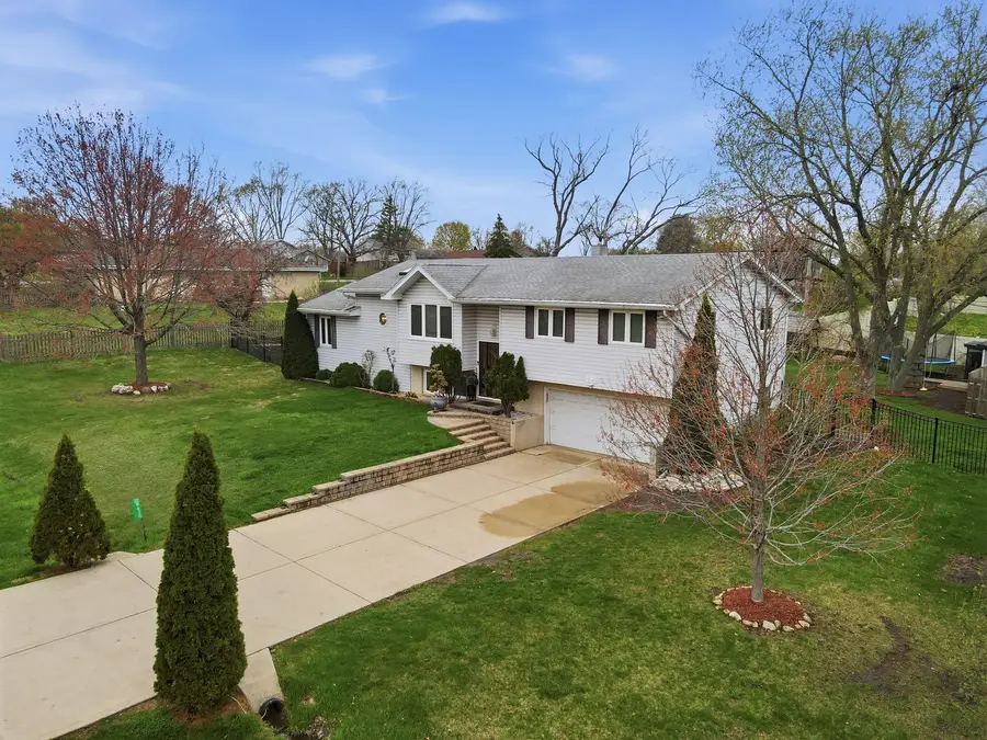 22W630 Armitage Avenue, Glen Ellyn, IL 60137 - #2