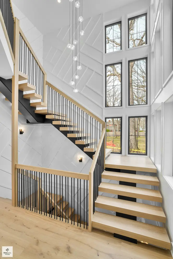 390 Forest Edge Drive, Glencoe, IL 60022 - #3