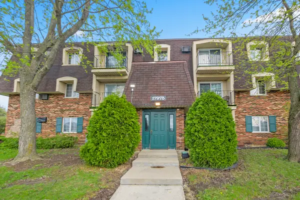 17975 Huntleigh Court #301, Country Club Hills, IL 60478