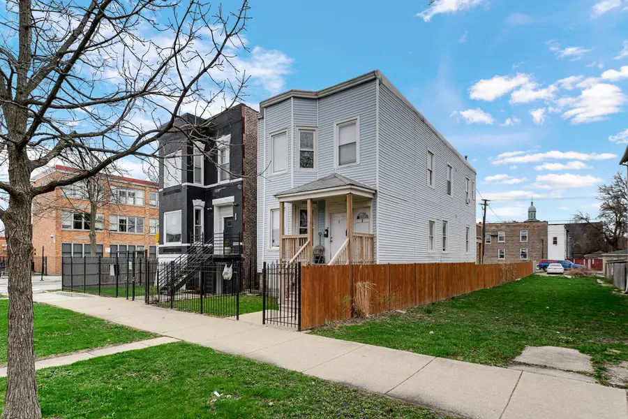 4203 W Maypole Avenue, Chicago, IL 60624 - #3