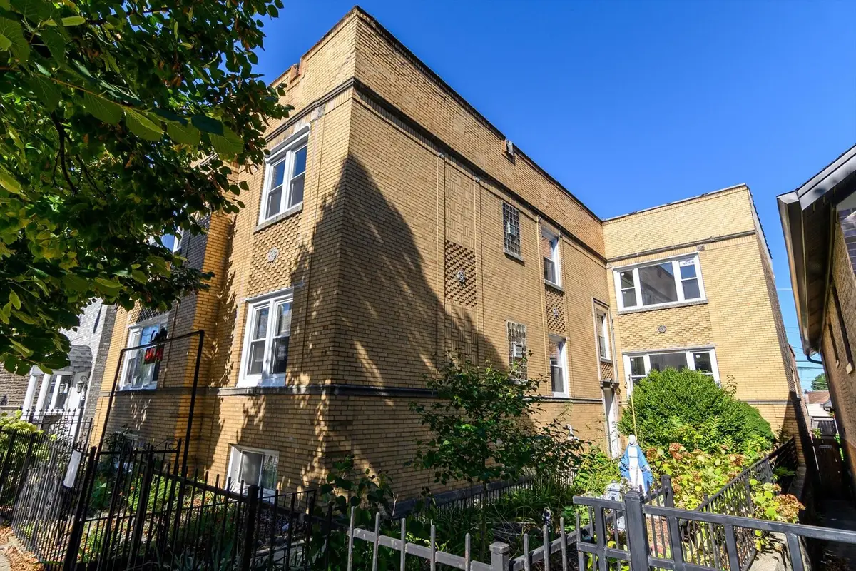 646 W 35th Street, Chicago, IL 60616 - #1