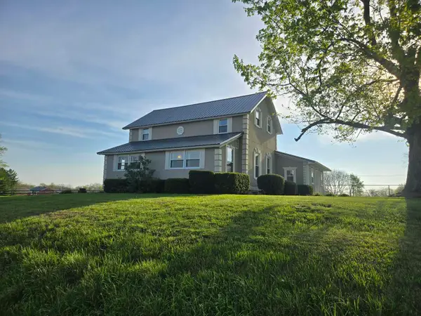 23750 N Il Highway 37 Highway, Dix, IL 62830