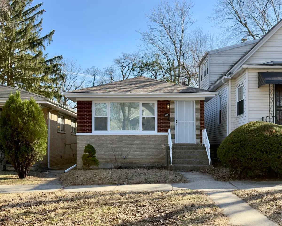 237 W 117th Street, Chicago, IL 60628 - #1