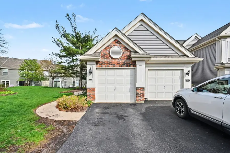 850 Spring Creek Court, Elk Grove Village, IL 60007 - #3