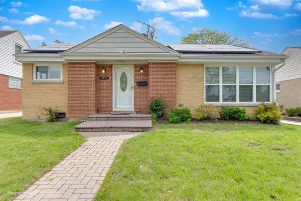 7841 N Odell Avenue, Niles, IL 60714