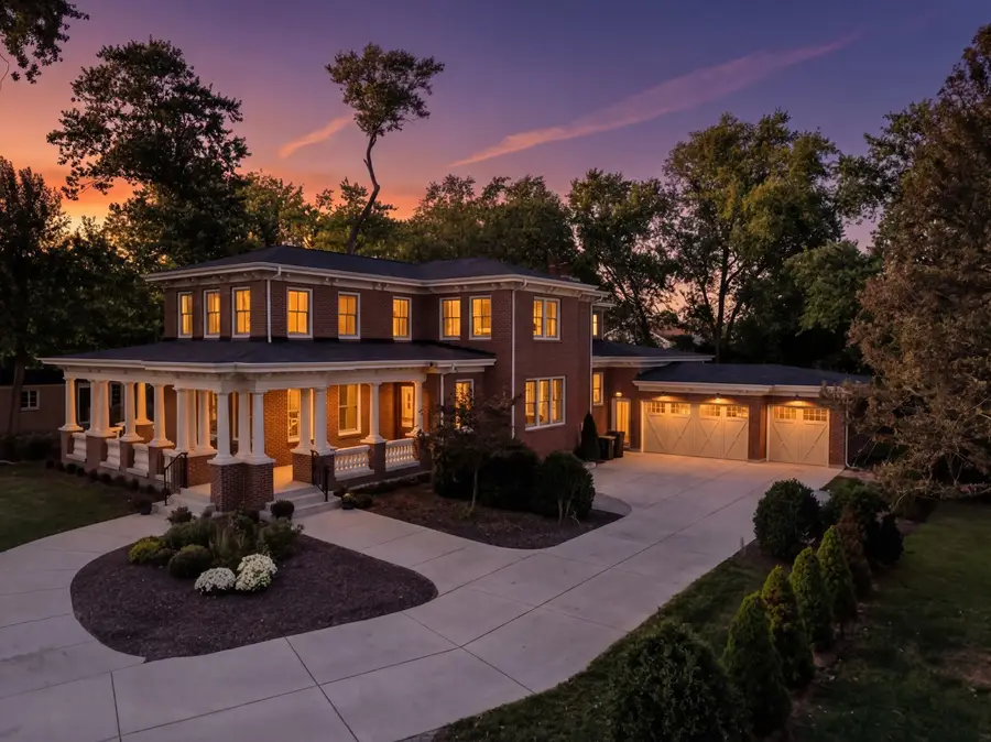 326 E Central Road, Arlington Heights, IL 60005 - #2