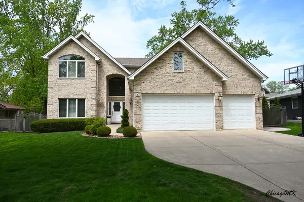 1812 Warwick Lane, Schaumburg, IL 60193