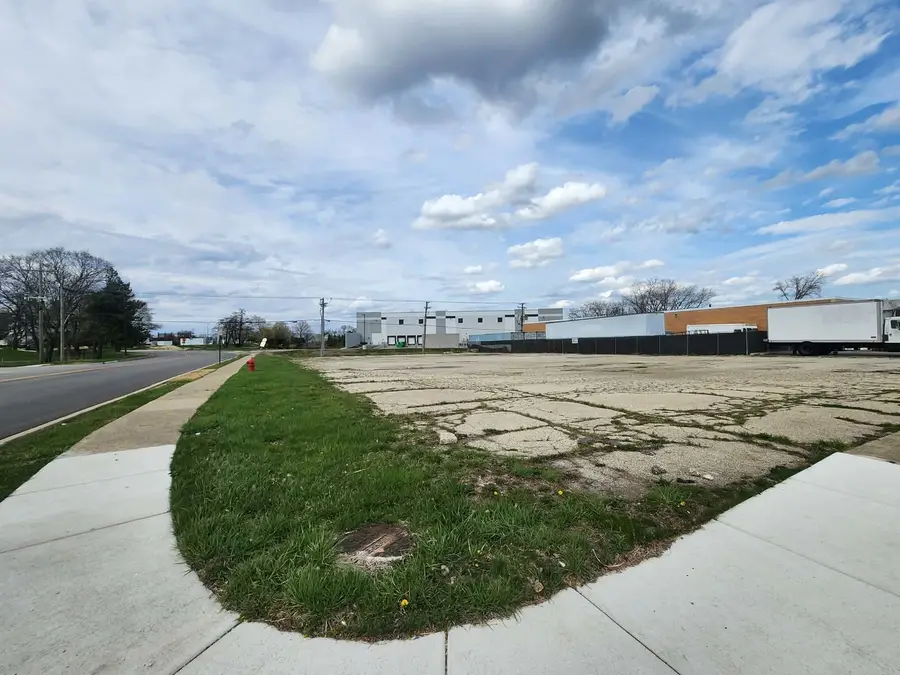 401 King Street, Elk Grove Village, IL 60007 - #2