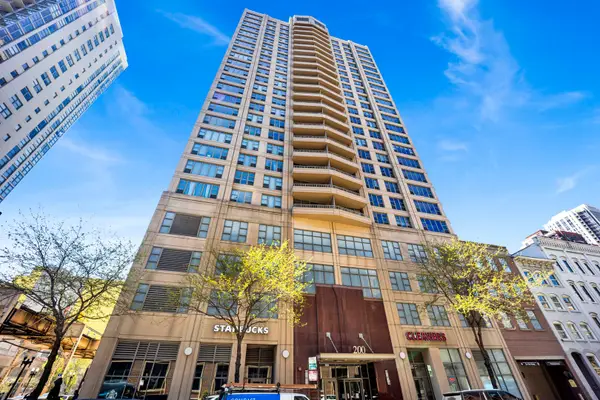 200 N Jefferson Street #2301, Chicago, IL 60661