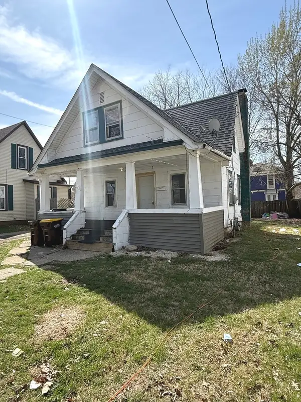 1235 Clover Avenue, Rockford, IL 61102