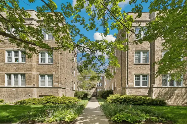 723 Reba Place #2N, Evanston, IL 60202