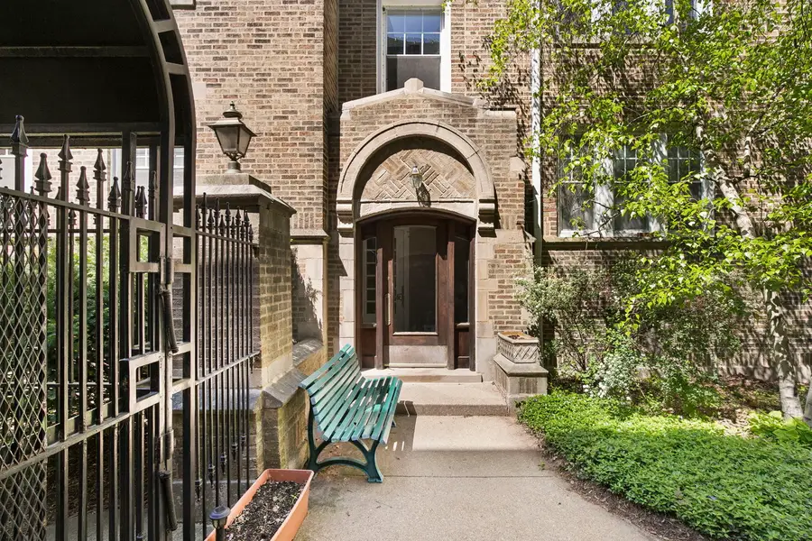 723 Reba Place #2N, Evanston, IL 60202 - #2
