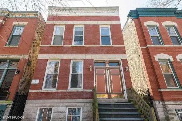 1939 W Thomas Street, Chicago, IL 60622