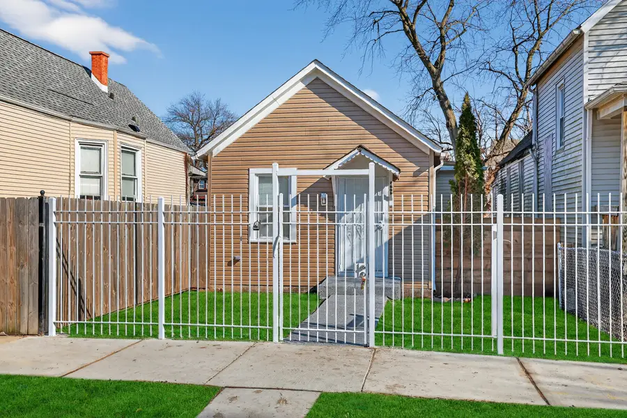 7535 S St. Lawrence Avenue, Chicago, IL 60619 - #3