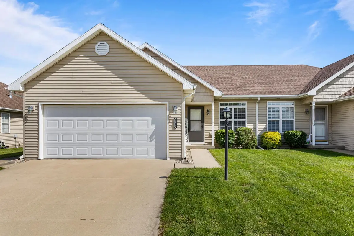 2022 Macon Street, Mahomet, IL 61853 - #1