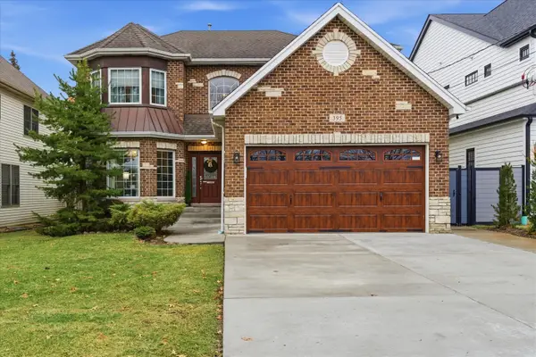 395 S Scott Street, Elmhurst, IL 60126