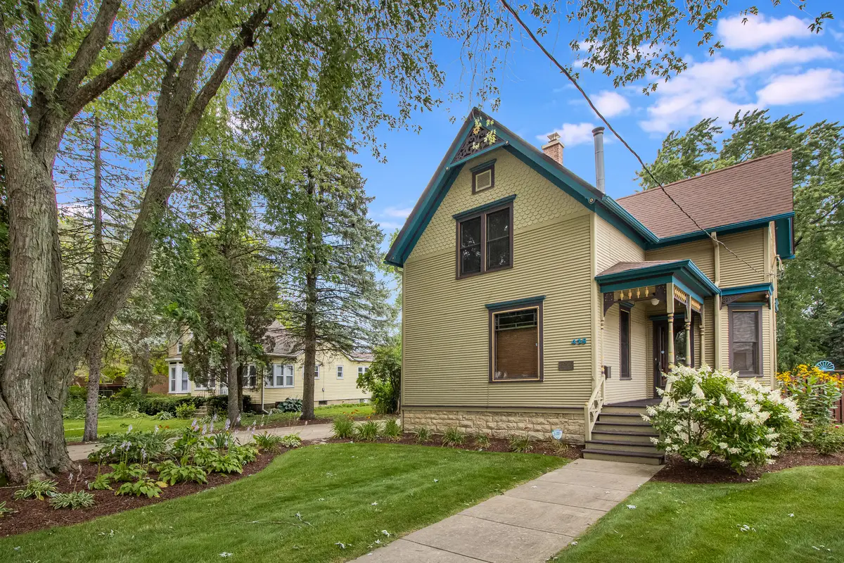 425 W Washington Street, West Chicago, IL 60185 - #1