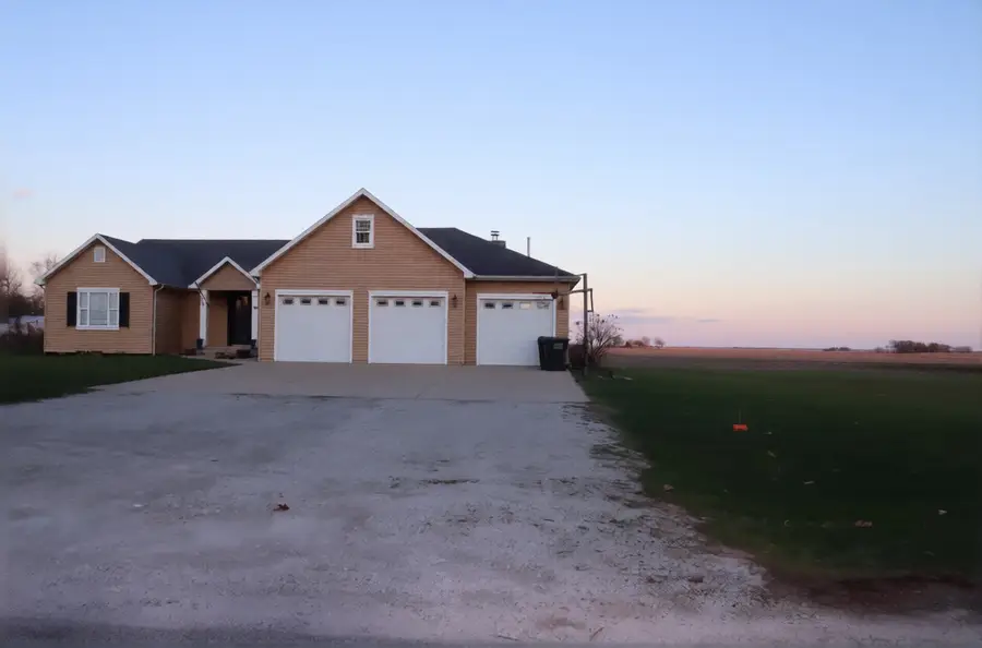 306 S Third Street, Ashkum, IL 60911 - #2