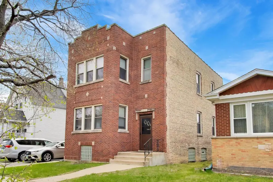 5333 W Foster Avenue, Chicago, IL 60630 - #3