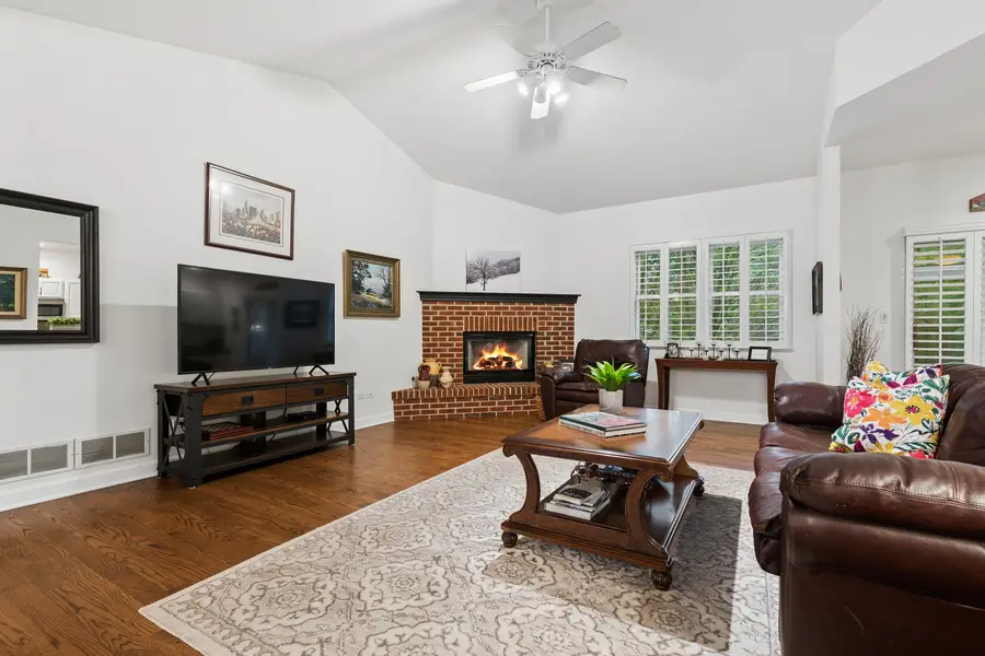 583 Larium Lane, Crystal Lake, IL 60012 - #3