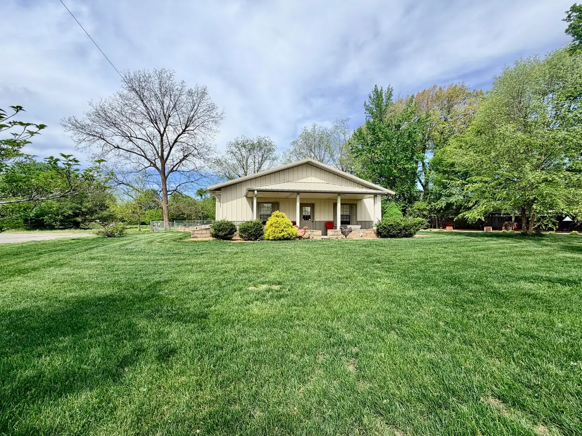 2123 North Avenue, Metropolis, IL 62960 - #1