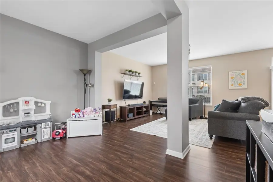 340 Fieldstone Drive, Woodstock, IL 60098 - #3