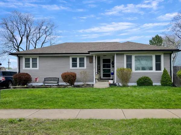 8009 Lavergne Avenue, Burbank, IL 60459